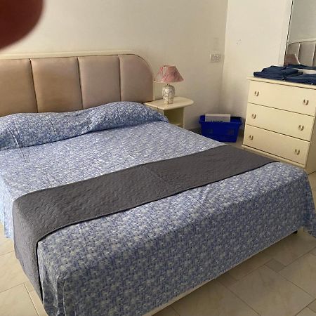 Sea Front Apartment At Mellieha Bay, Malta! Exterior foto